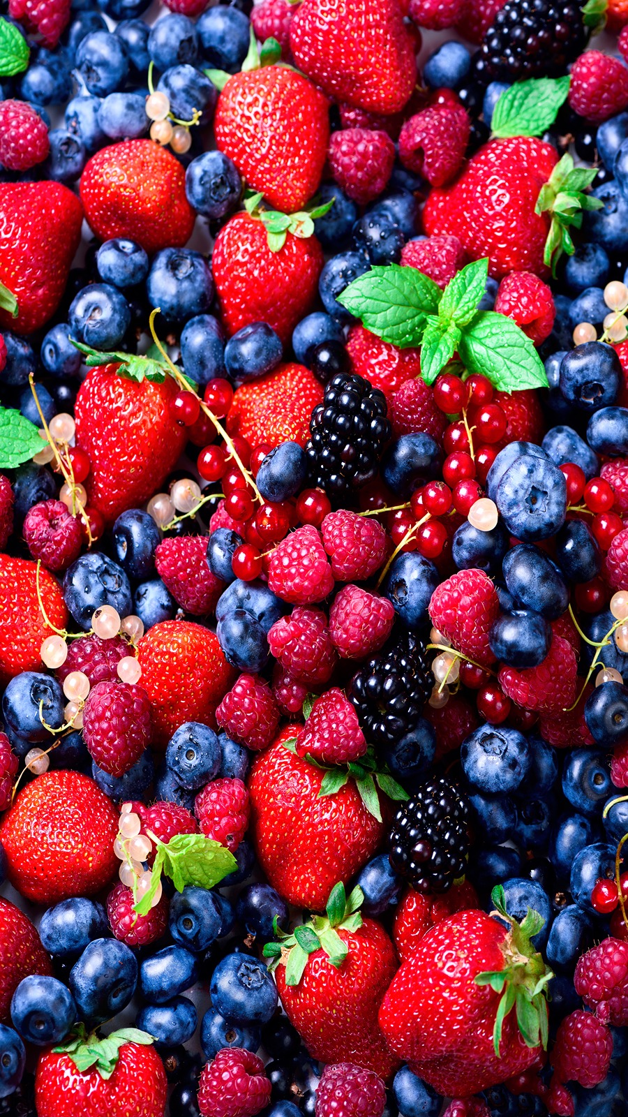 Berries have lots of antioxidants that fight bad things called free radicals - Dr Sanyogita Singh