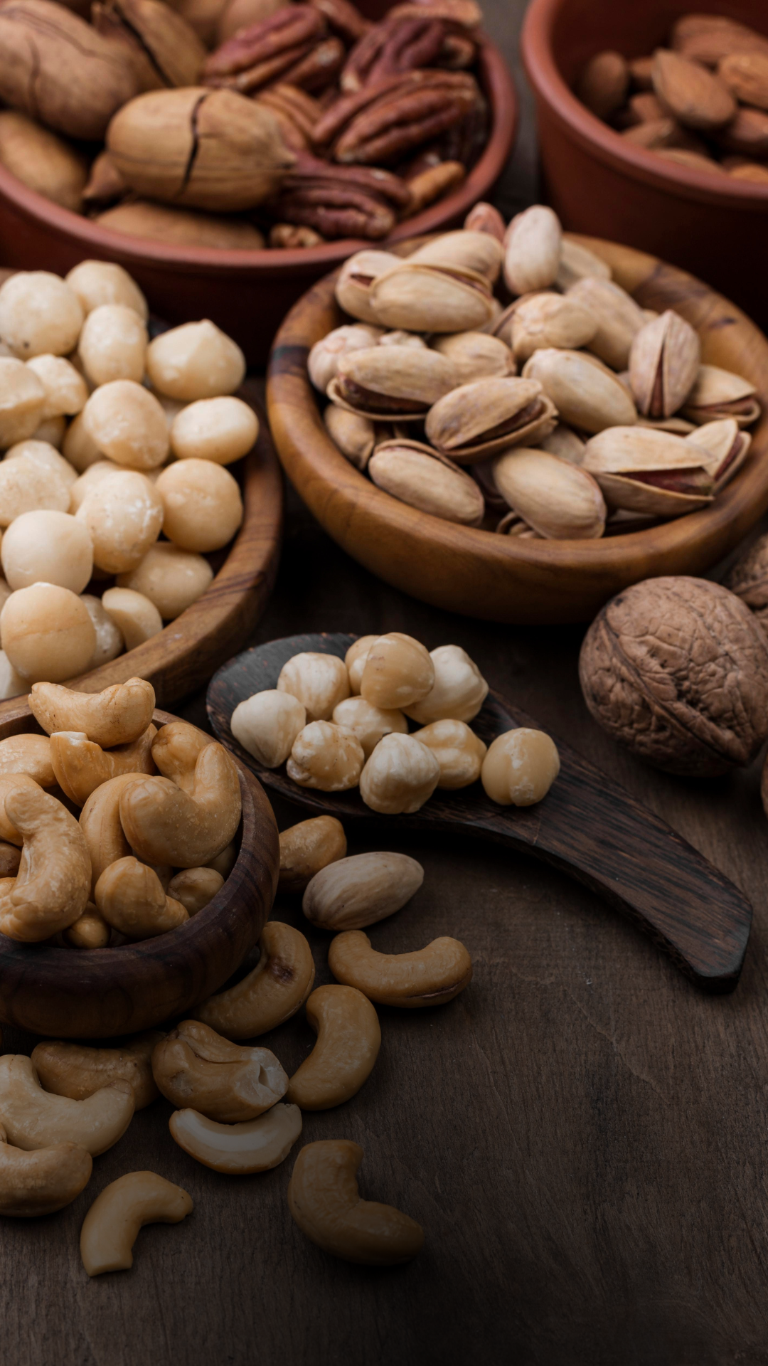 7 Nutritious Nuts and Seeds for Winter