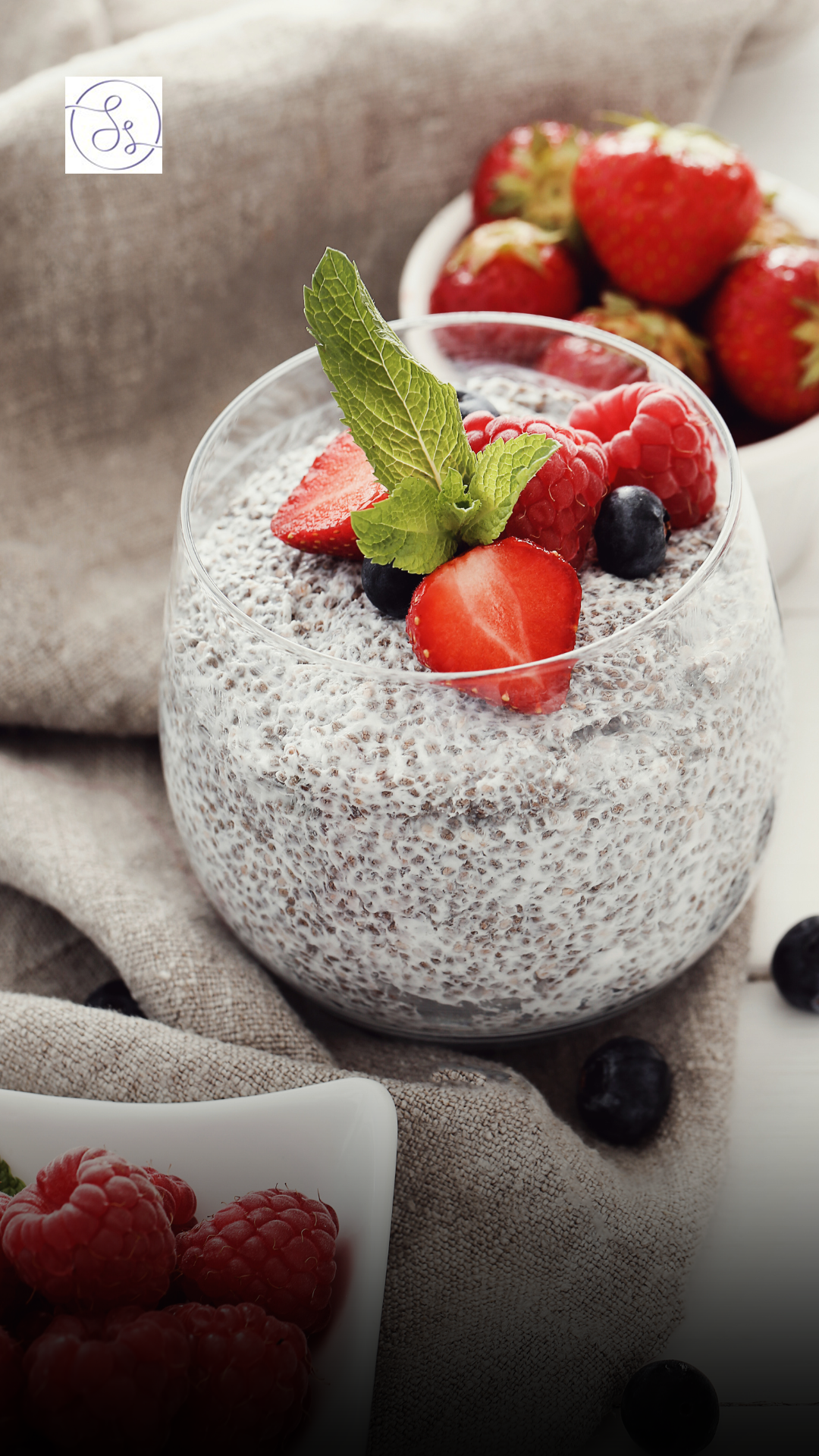 Chia seeds, a nutritious superfood with omega-3 fatty acids and dietary fiber.